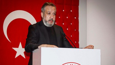 Antalyaspor Başkanı Sinan Boztepe görevini bırakacağını açıkladı