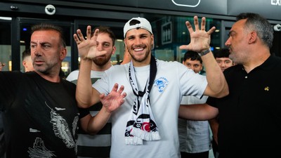 Beşiktaş'ın yeni transferi David Jurasek İstanbul'a geldi