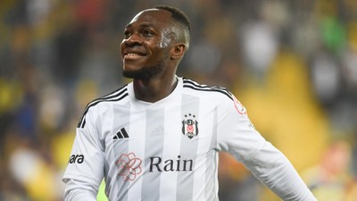 Beşiktaş'ta bir ayrılık daha! 1.5 milyon euroya takımdan ayrıldı