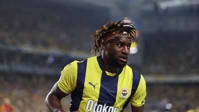 Allan Saint-Maximin'in aklı Fransa'da!