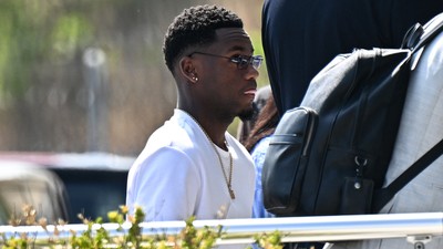 Fenerbahçe'nin yeni transferi Jhon Duran, İstanbul'a geldi