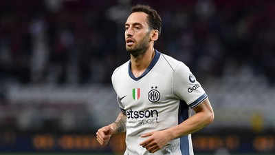 Hakan Çalhanoğlu'na şok tepki! "Sen ilk tercih bile değilsin, defol"