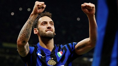Hakan Çalhanoğlu'nun eşinden flaş paylaşım! Inter'e gönderme yaptı