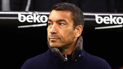 Giovanni van Bronckhorst resmen açıklandı! İşte yeni takımı