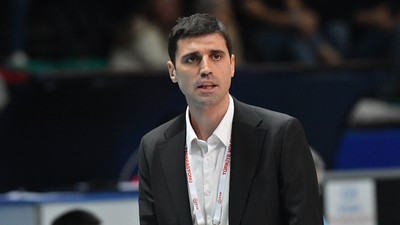 A Milli Erkek Voleybol Takımı'nda başantrenör Umut Çakır ile yollar ayrıldı