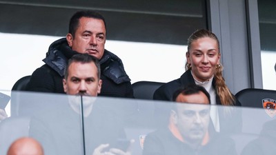 Acun Ilıcalı'nın sahibi olduğu Hull City'ye transfer yasağı geldi