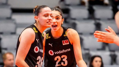 U19 Kadın Voleybol Milli Takımımız İspanya'yı yendi