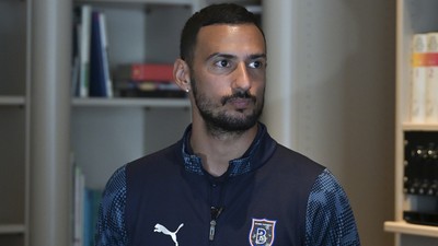 Onur Bulut, Başakşehir'de yeniden istikrar yakalayıp eski formuna kavuşmak istiyor