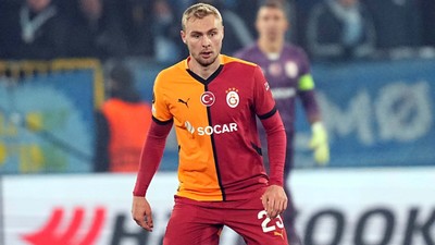 Okan Buruk Victor Nelsson'u tek bir şartla kadroda tutacak