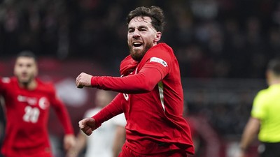 Orkun Kökçü imzaya geliyor! Beşiktaş ile Benfica anlaşmaya vardı