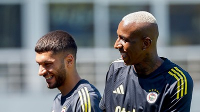 Anderson Talisca hazırlık maçında sakatlandı