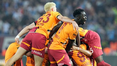 Okan Buruk ayrılığa izin vermedi: Gidemezsin!