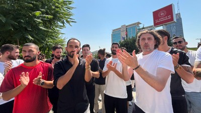 3. Lig futbolcularından, Gençlik ve Spor Bakanlığı önünde TFF'ye çağrı