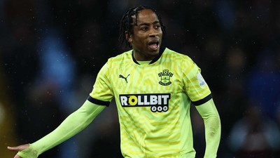 Kyle Walker-Peters için flaş iddia! İşte İstanbul'a gelmeme nedeni