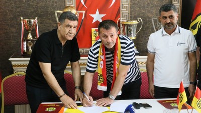 Yeni Malatyaspor'da Cafer Aydın'dan 1 yıllık imza