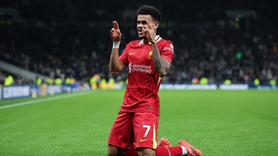 Liverpool, Bayern Münih'in Luis Diaz için yaptığı teklifi geri çevirdi