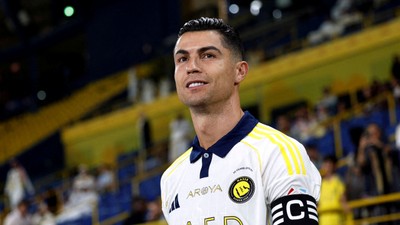 Arabistan'da yılın futbolcusu Ronaldo