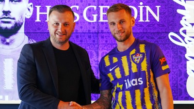 Eyüpspor Trabzonspor'dan Denis Draguș'u bir yıllığına kadrosuna kattı