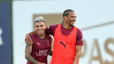 Sane, Galatasaray'la ilk idmanına çıktı