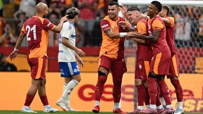 MAÇ SONUCU | Galatasaray evinde Strasbourg'a karşı rahat kazandı