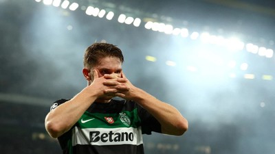 Viktor Gyökeres Arsenal formasına kavuştu: 14 numara artık onun