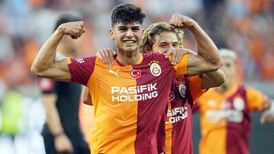 Burası, çok büyük bir camia. Buraya gelmek için çok çalıştım