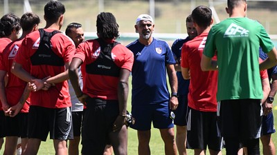 Gaziantep FK, mücadele gücü ve seyir zevki yüksek futbol hedefliyor