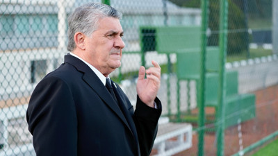 Serdal Adalı Fatih Terim'in 21'lik stoperini istedi