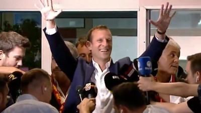 George Gardi üçlü çektirdi, taraftara transfer mesajı verdi