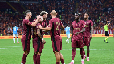 Galatasaray'da sürpriz ayrılık! Espanyol'a gidiyor