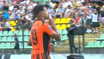 Shakhtar Donetsk 90+1'de yediği golle galibiyeti kaçırdı