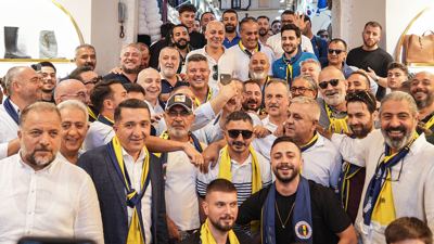 Fenerbahçe Kulübü Başkan Adayı Sadettin Saran, Kapalıçarşı esnafını ziyaret etti