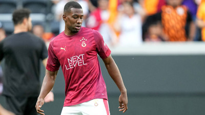 Carlos Cuesta için ayrılık gelişmesi