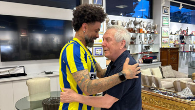 Cristian Baroni Aziz Yıldırım'ı ofisinde ziyaret etti