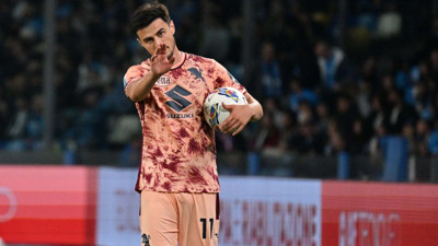 Napoli 24 milyon euroya gönderdiği Eljif Elmas'ı geri alıyor