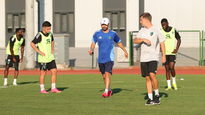 Selçuk İnan: Fenerbahçe maçında cesaretli oynayacağız