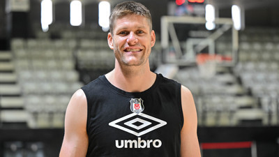 Beşiktaş'ın Kanadalı basketbolcusu Conor Morgan, yeni sezonda da takımına güveniyor