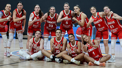 16 Yaş Altı Kız Milli Basketbol Takımı çeyrek finalde