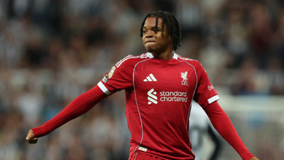 Premier Lig | Newcastle United 2-3 Liverpool | Rio Ngumoha 90+10'da gol attı