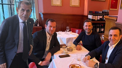 Dursun Özbek'ten Abdullah Kavukcu ve Gardi'ye şok!