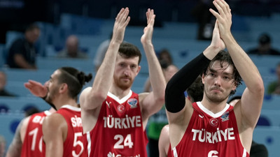 Cumhurbaşkanı Erdoğan'dan Hidayet Türkoğlu'na tebrik telefonu