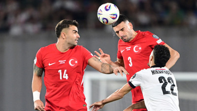 Merih Demiral: Dünya Kupası yolunda tek yürek
