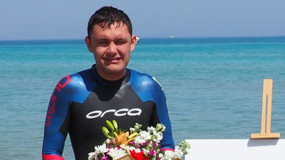 Tuna Tunca bir ilki başardı! Cebelitarık Boğazı'nı geçen otizmli ilk Türk sporcu oldu