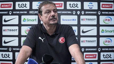 Ergin Ataman: Madalya ve şampiyonluk peşindeyiz