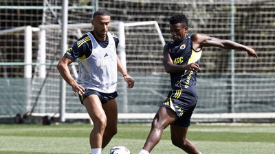 Fenerbahçe'de Nelson Semedo takımla çalıştı