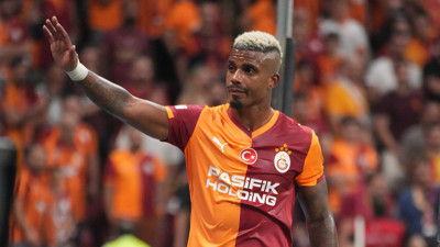 Galatasaray'da yıldız oyuncunun sözleşmesi uzatılıyoré