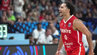 Shane Larkin A Milli Erkek Basketbol Takımı'na veda etti