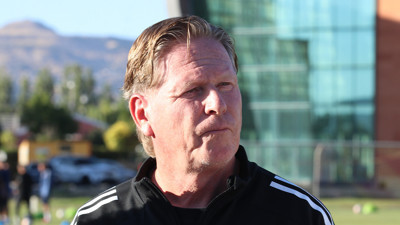Zecorner Kayserispor Teknik Direktörü Gisdol: "Beşiktaş'ın 5-6 hatta 8-10 oyuncusu olmasa dahi çok kuvvetli bir takım