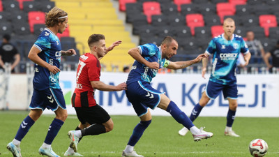 Gaziantep'te 4 gol var, kazanan yok