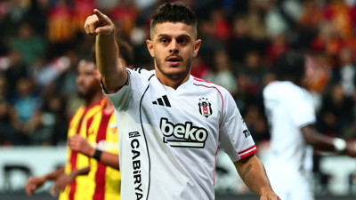 Cerny ve Cengiz Ünder geldi 29 yaşındaki futbolcu gözden düştü